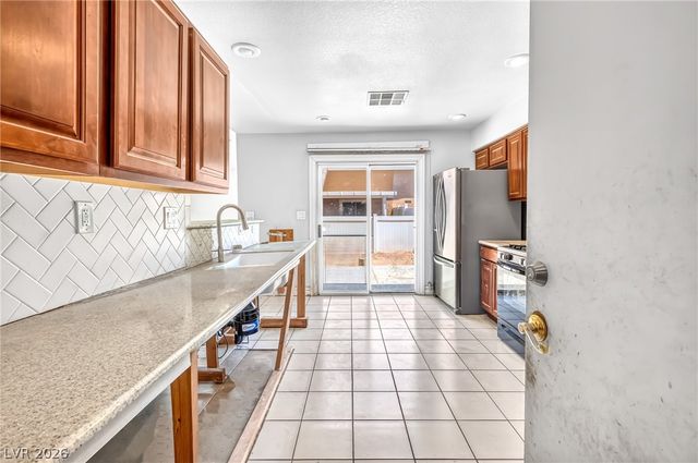 10451 Aloe Cactus Street, Las Vegas, NV 89141
