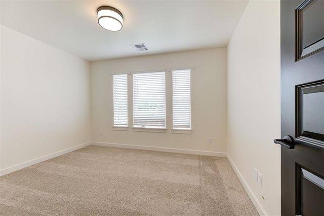 4364 Ranchwood Drive, Edmond, OK 73025