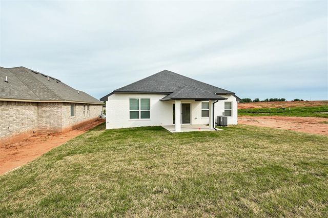 4364 Ranchwood Drive, Edmond, OK 73025