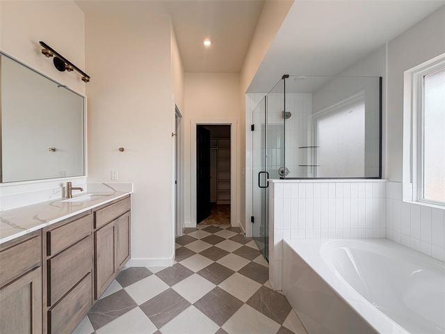 4364 Ranchwood Drive, Edmond, OK 73025