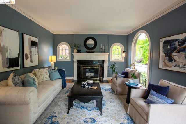 6406 Mystic, Oakland, CA 94618