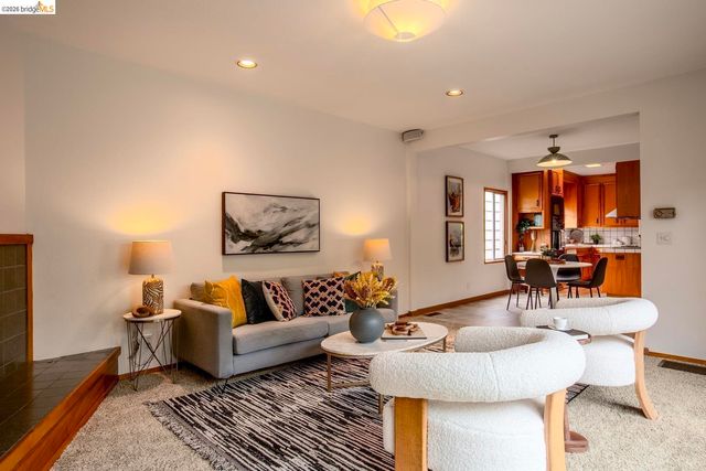6406 Mystic, Oakland, CA 94618