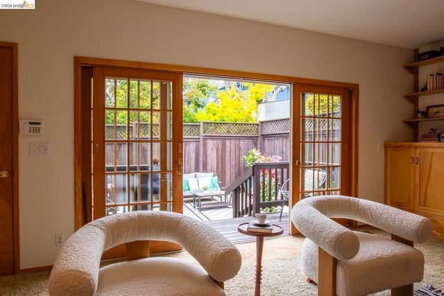 6406 Mystic, Oakland, CA 94618