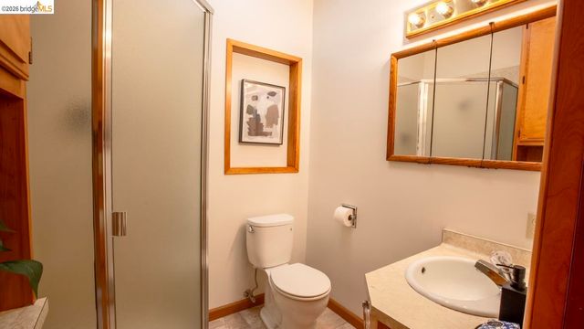 6406 Mystic, Oakland, CA 94618