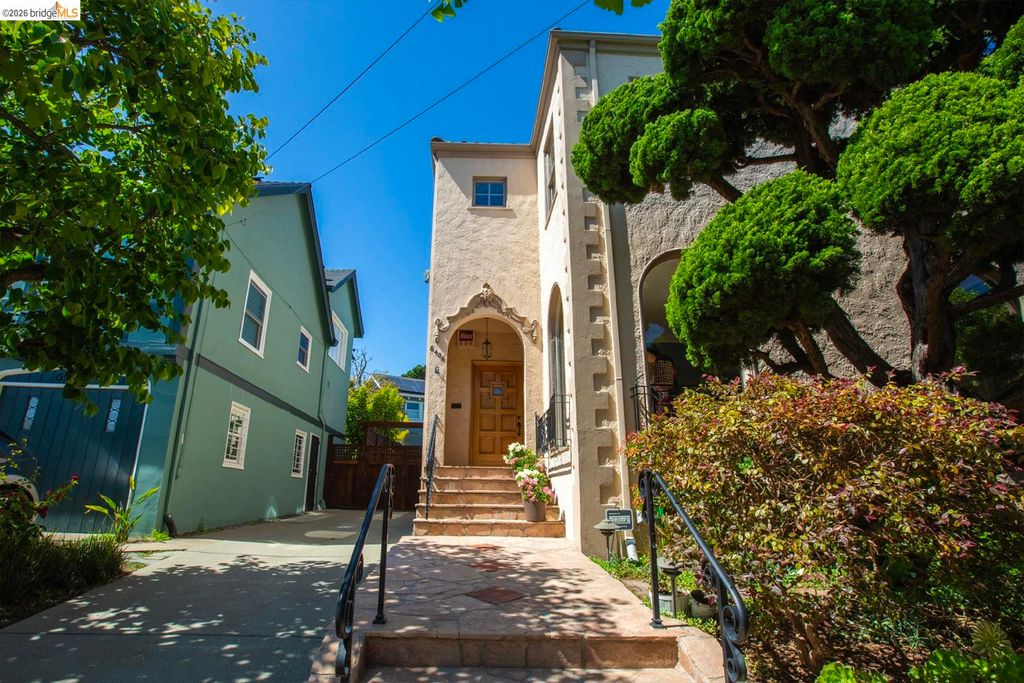 6406 Mystic, Oakland, CA 94618