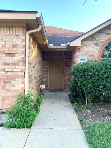 9088 Brushy Creek Trail, Fort Worth, TX 76118