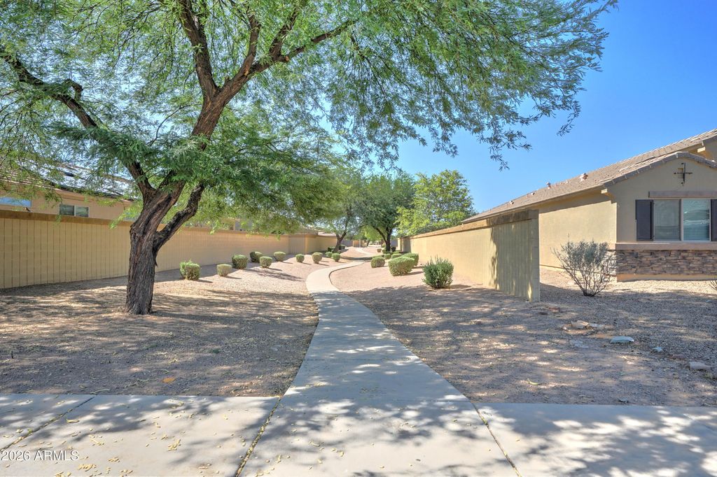 772 W SILVER REEF Drive, Casa Grande, AZ 85122 — photo 5