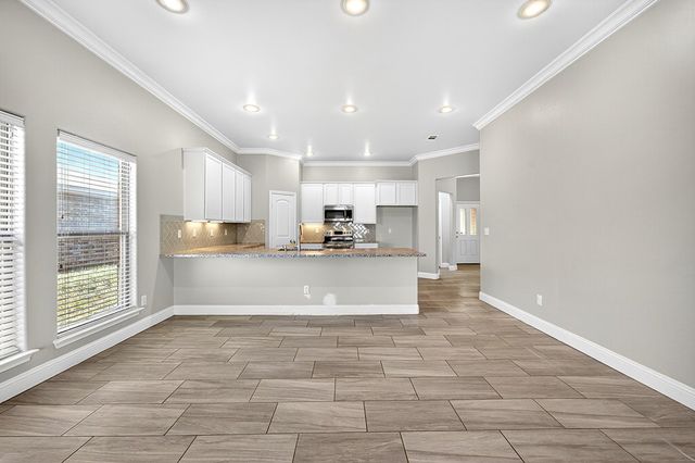 6718 Spur, Midland, TX 79705