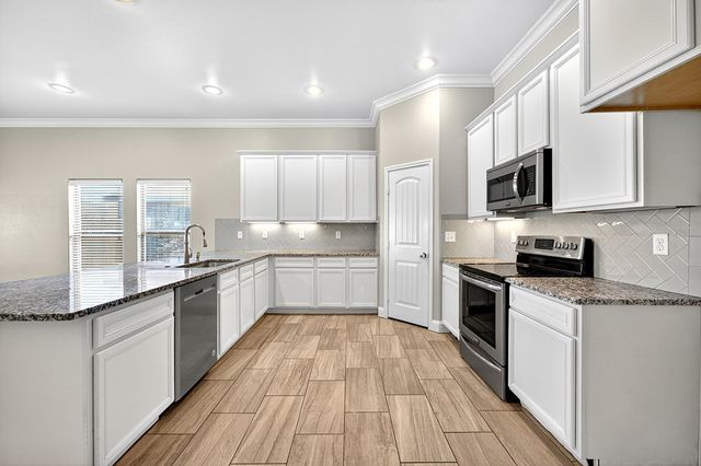 6718 Spur, Midland, TX 79705