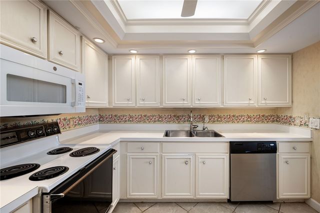 1150 Reef Road B-18, Vero Beach, FL 32963