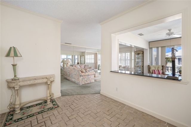 1150 Reef Road B-18, Vero Beach, FL 32963