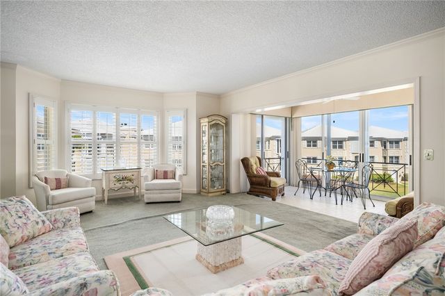 1150 Reef Road B-18, Vero Beach, FL 32963