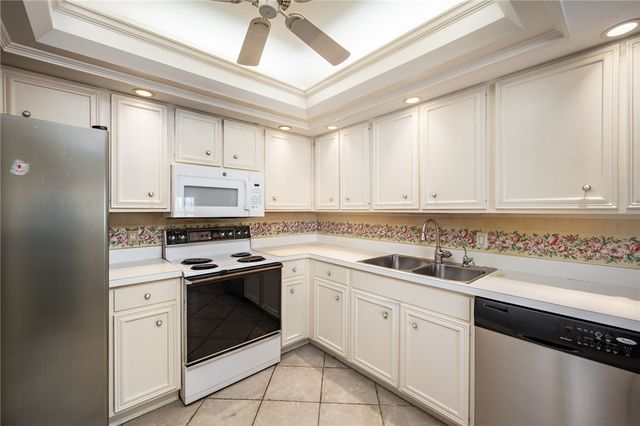 1150 Reef Road B-18, Vero Beach, FL 32963