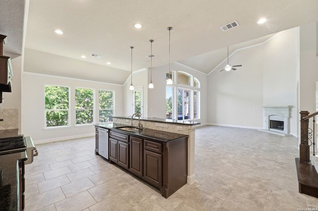 3758 CHICORY BND, Bulverde, TX 78163