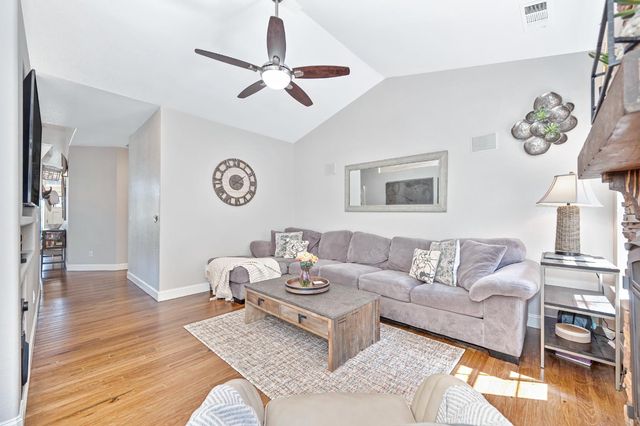 1136 Turquoise Way, El Dorado Hills, CA 95762