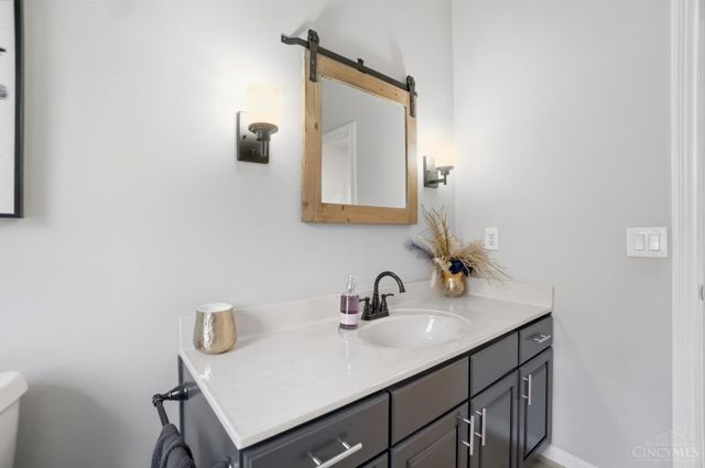 862 Miami Ridge Drive, Miami Twp, OH 45140