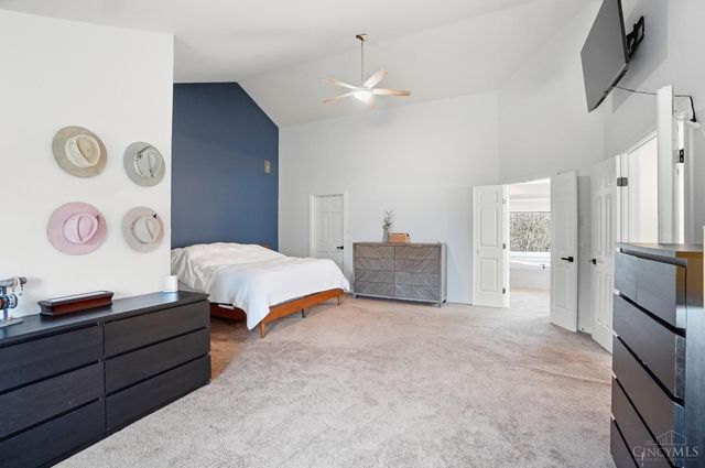 862 Miami Ridge Drive, Miami Twp, OH 45140