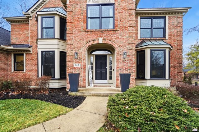 862 Miami Ridge Drive, Miami Twp, OH 45140