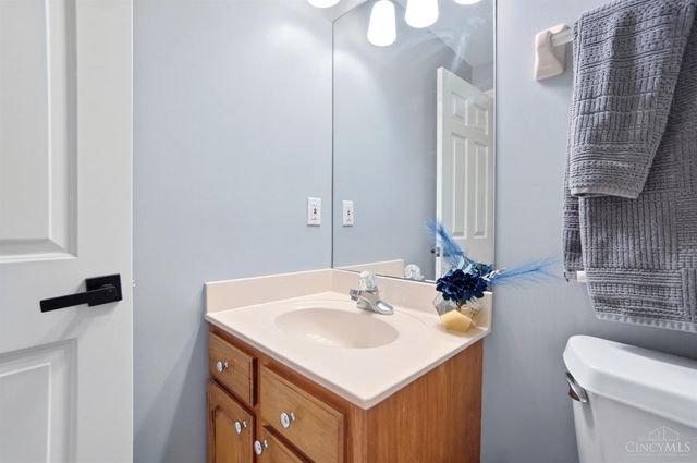 862 Miami Ridge Drive, Miami Twp, OH 45140