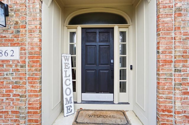 862 Miami Ridge Drive, Miami Twp, OH 45140