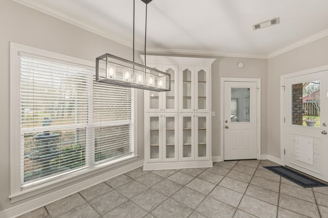 32 Le Grande, Hattiesburg, MS 39402