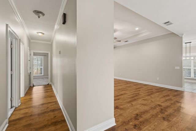 32 Le Grande, Hattiesburg, MS 39402