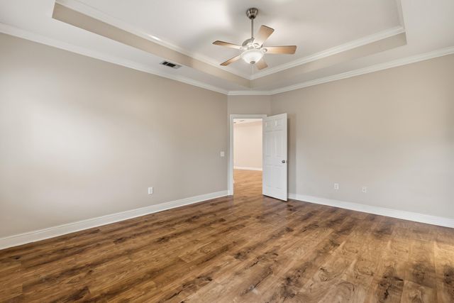 32 Le Grande, Hattiesburg, MS 39402