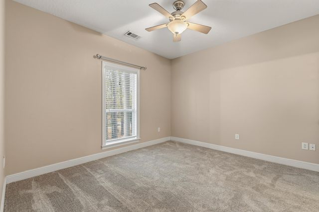 32 Le Grande, Hattiesburg, MS 39402