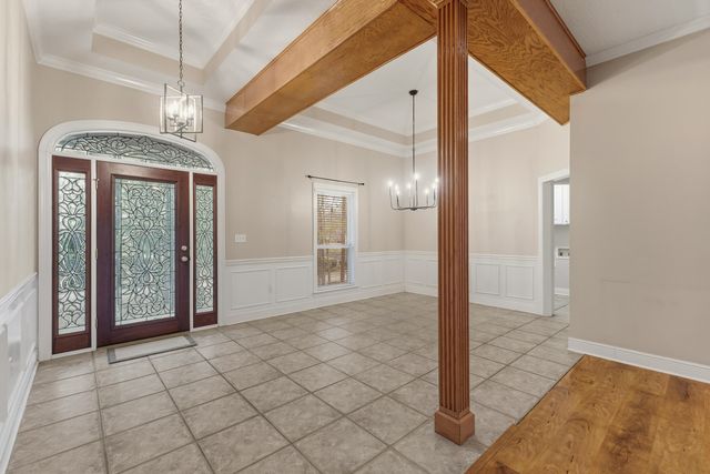 32 Le Grande, Hattiesburg, MS 39402