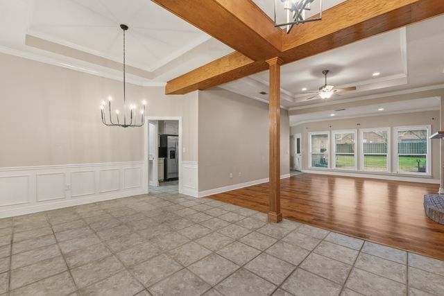 32 Le Grande, Hattiesburg, MS 39402