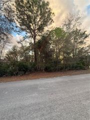 8 MANGROVE COURT N, Homosassa, FL 34446