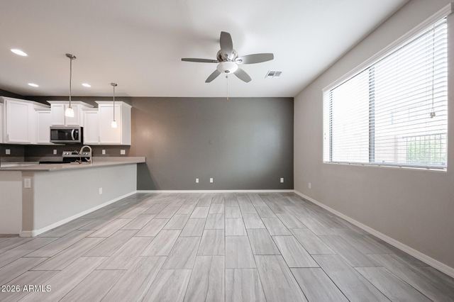 5225 E ENID Avenue 124, Mesa, AZ 85206