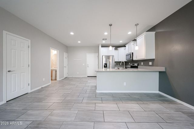 5225 E ENID Avenue 124, Mesa, AZ 85206