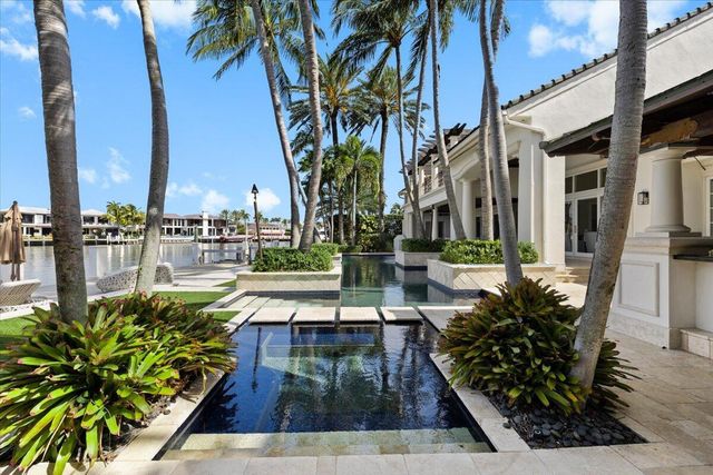 1313 E Lake Drive, Fort Lauderdale, FL 33316