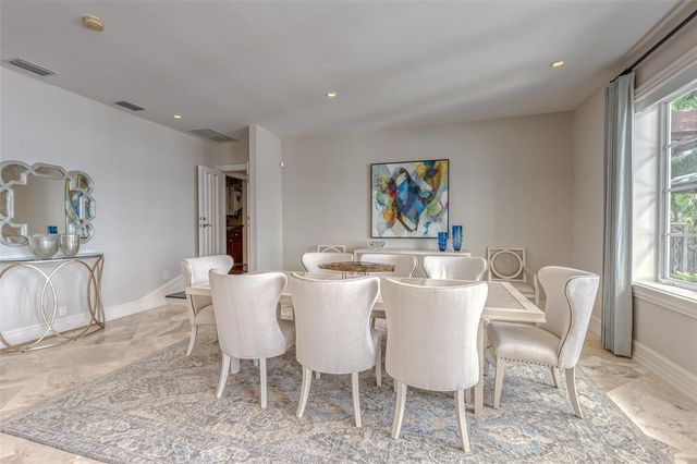 1313 E Lake Drive, Fort Lauderdale, FL 33316