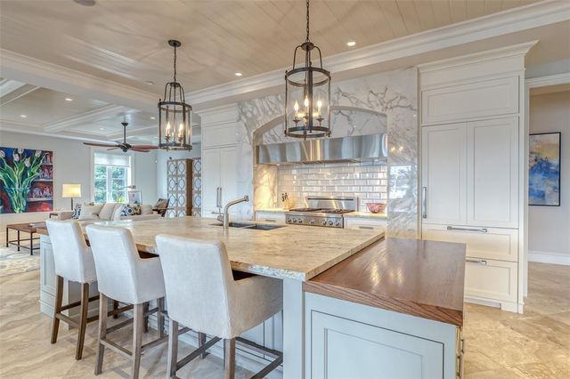 1313 E Lake Drive, Fort Lauderdale, FL 33316