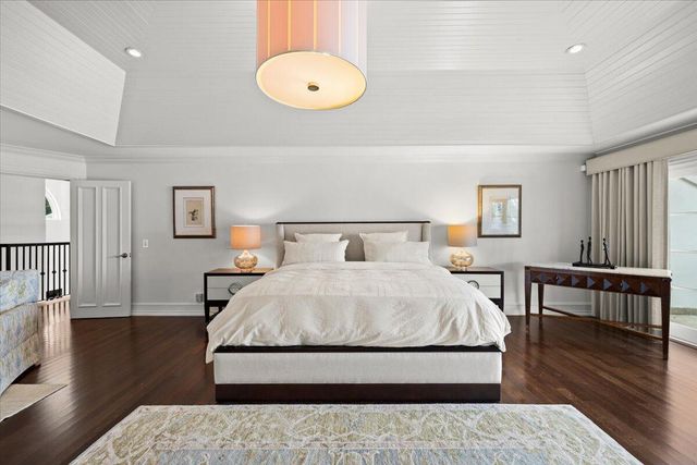 1313 E Lake Drive, Fort Lauderdale, FL 33316