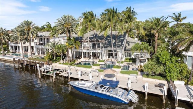 1313 E Lake Drive, Fort Lauderdale, FL 33316