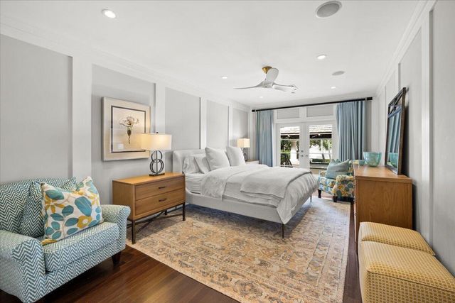 1313 E Lake Drive, Fort Lauderdale, FL 33316