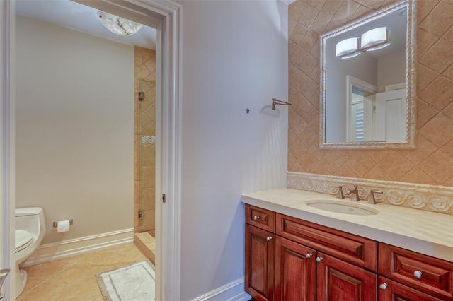1313 E Lake Drive, Fort Lauderdale, FL 33316
