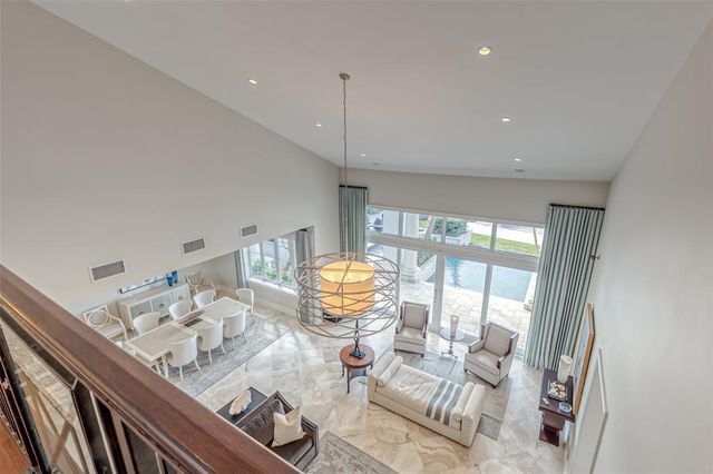 1313 E Lake Drive, Fort Lauderdale, FL 33316