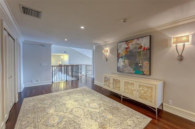 1313 E Lake Drive, Fort Lauderdale, FL 33316