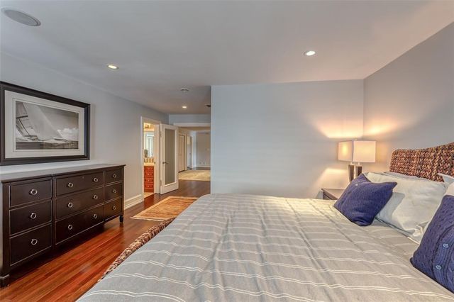 1313 E Lake Drive, Fort Lauderdale, FL 33316