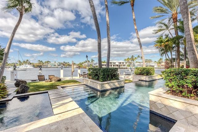 1313 E Lake Drive, Fort Lauderdale, FL 33316