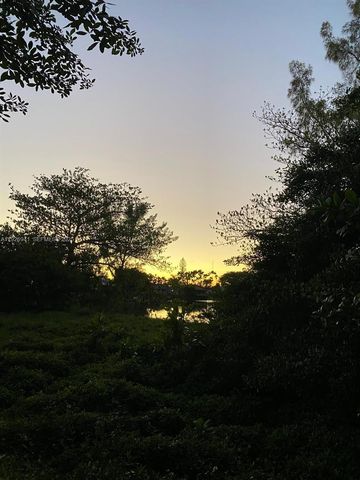 0 SW 10th Ave, Hallandale Beach, FL 33009