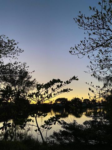 0 SW 10th Ave, Hallandale Beach, FL 33009