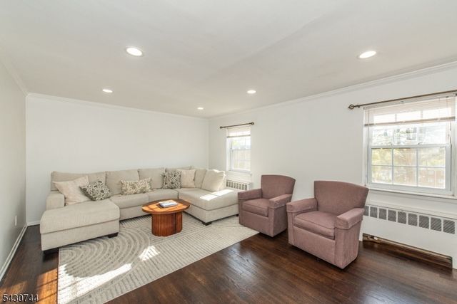 15 Wedgewood Drive 85, Verona Twp., NJ 07044