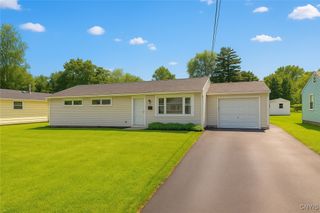 232 Millen Drive, Clay, NY 13212