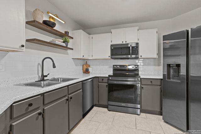 10018 Ink Wells, San Antonio, TX 78250