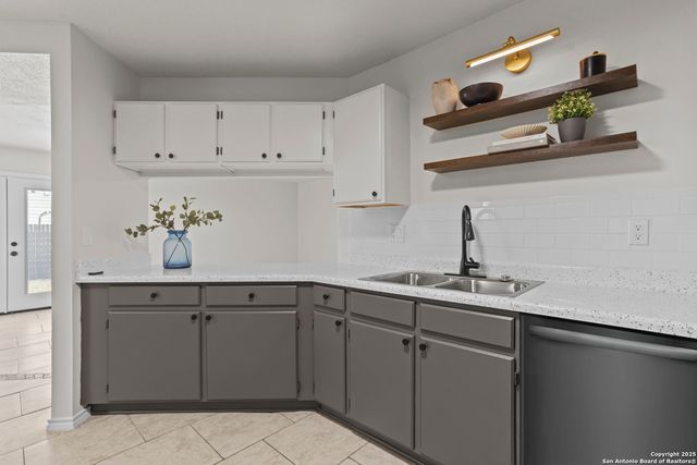 10018 Ink Wells, San Antonio, TX 78250